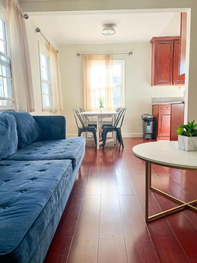Charming Century City Condo Лос-Анджелес Экстерьер фото